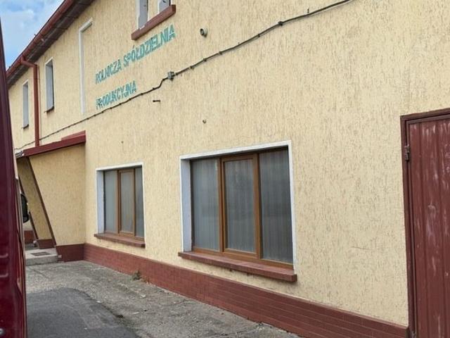 Hala magazynowa 300 m² z dwoma poziomami, wysoka, blisko Świdnicy