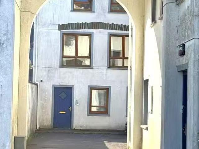 Burlington Court, Macswiney Quay, Bandon, Co. Cork, P72Y596 is.