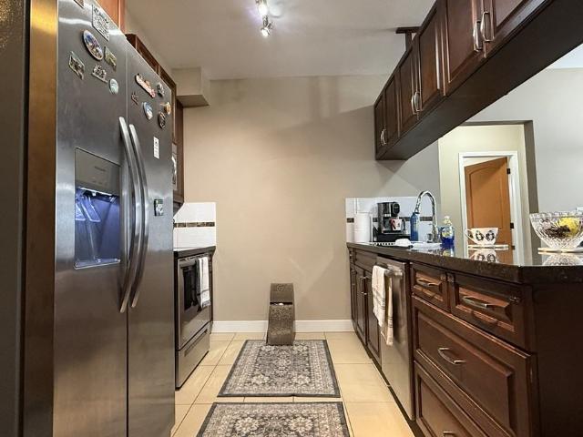 Burnett St 11935 2 Bedroom Apartment for Rent at 11935 Burnett St, Maple Ridge, BC V2X 9A9 Haney