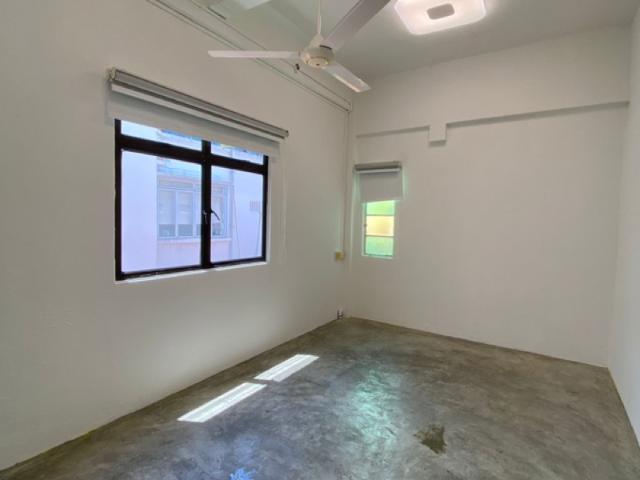 Burnfoot terrace Shop / Shophouse For Rent, $9,9991 Bath 1,668 sqft $5.99 psf
