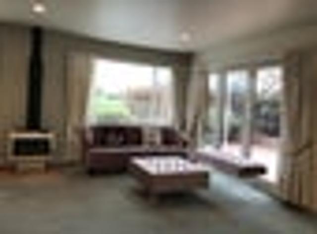 Burnside, 4 bedrooms, $1000 pw