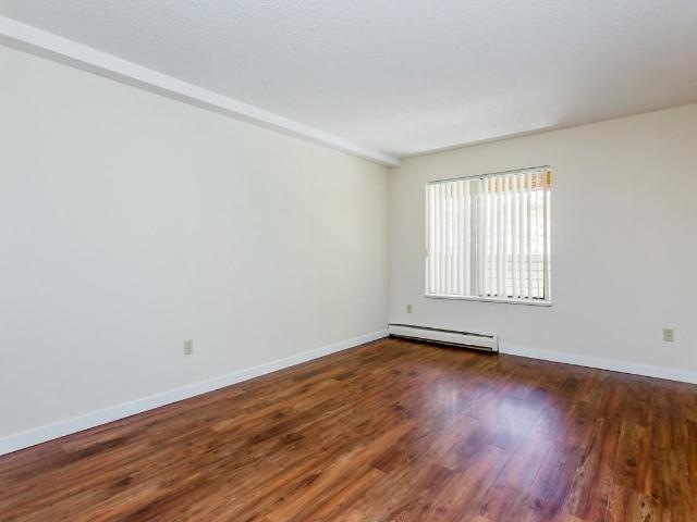 Burnside Apartments 1 Bedroom Apartment for Rent at 13784 101 Ave, Surrey, BC V3T 1L4 Surrey Metro Centre