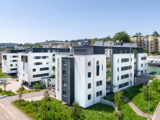 Büro oder Ladenteilfläche in der modernen Überbauung Sennenwies