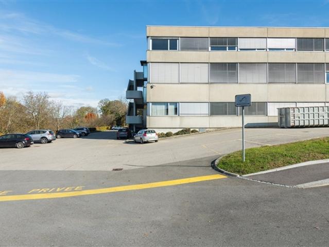 Büro ab 500 m² zu mieten – 1. Stock – Lager / Werkstatt