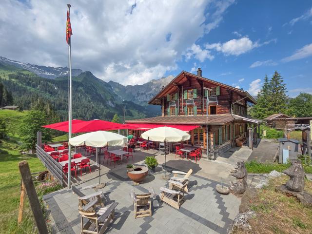 Büro & Gewerbe zu kaufen in Reichenbach im Kandertal, Schweiz