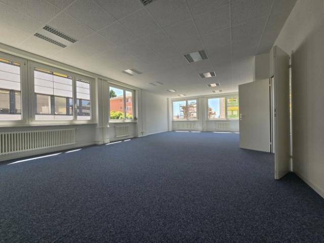 Büro im 1. Stock – 110m2