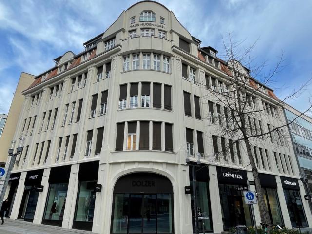 Büro in attraktivem Büro und Geschäftshaus als Erstbezug nach Komplettsanierung