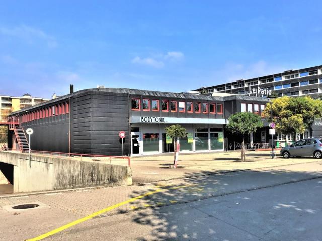Büro von 188m² Idealerweise in Gland platziert
