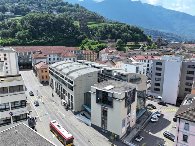 Büro von 375 m2 Prestige und Funktionalität in Bellinzona