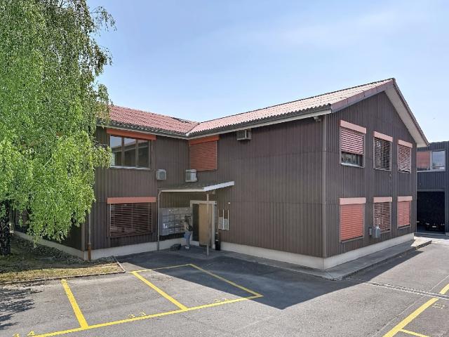 Büro von etwa 28 m² im ersten Stock