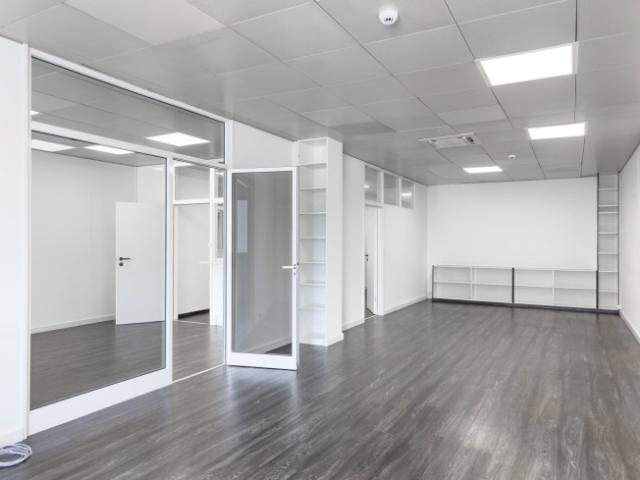 Büro /Werkstattfläche von 337m2 in Satigny