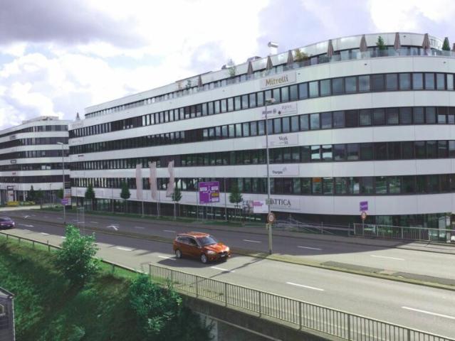 Büroflächen mit hohem Ausbaustandard, Archiv und Küche