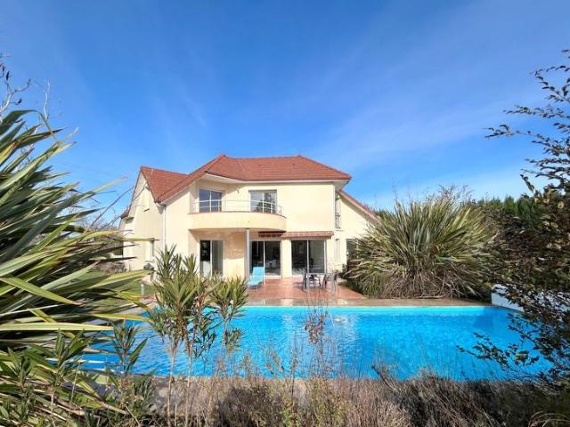 Buros Vente Maison 64