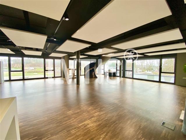 Büros, Lager von 1 450 m2 zum Verkauf in Givisiez – Freiburg
