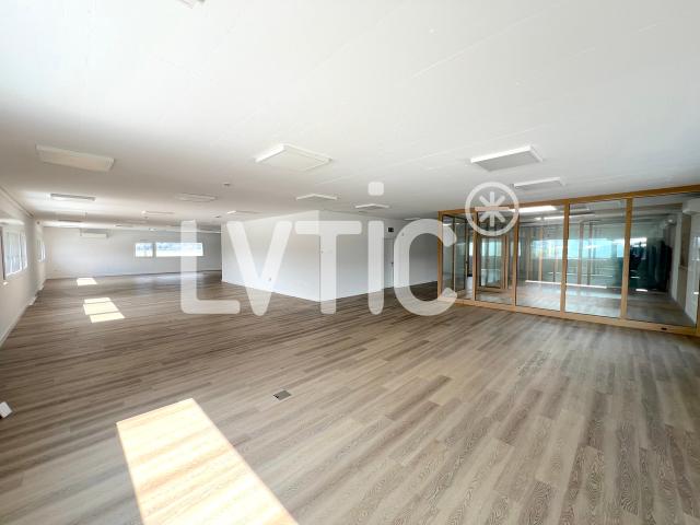 Büros, Räumlichkeiten von 410 m2 zu vermieten in Collombey
