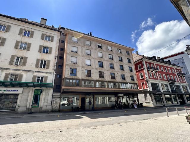 Büros, Räumlichkeiten von 51 m² zur Miete in La Chaux de Fonds