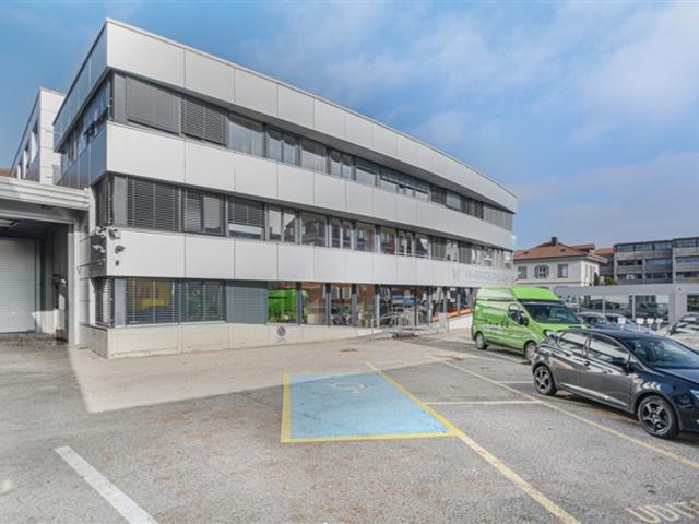 Büro/Werkstatt 173 m2 – Nähe Autobahn und Verkehr