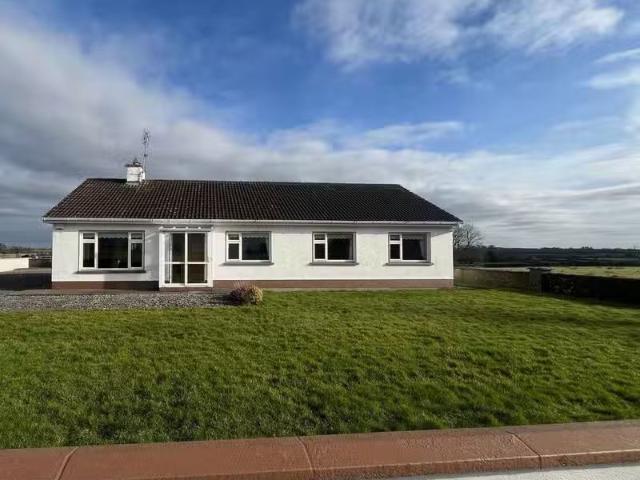 Burrish, Ballindine, Claremorris, Co. Mayo, F12P962 is for sale