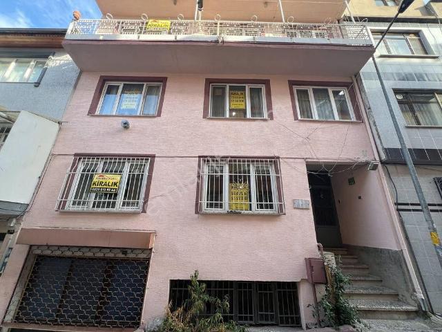 Bursa Yıldırım Beyazıt Mh Şenay Sk,ta Kiralık Üçüncükatta 2+1 Daire