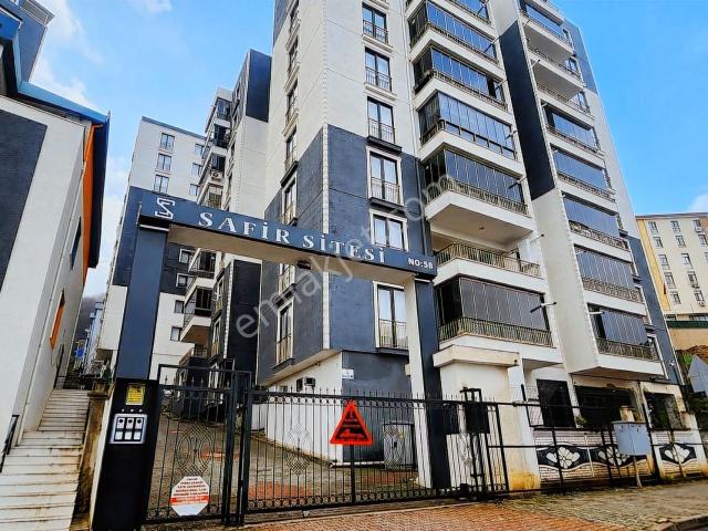 Bursa, Yıldırım, Safir Sitesinde Satılık 3+1 Daire