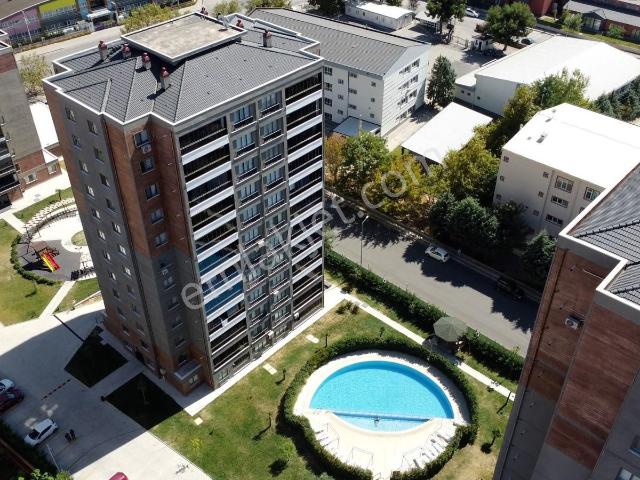 Bursa / Yunuseli /taşyakan'da Havuzlu 2+1 Kiralık Daire