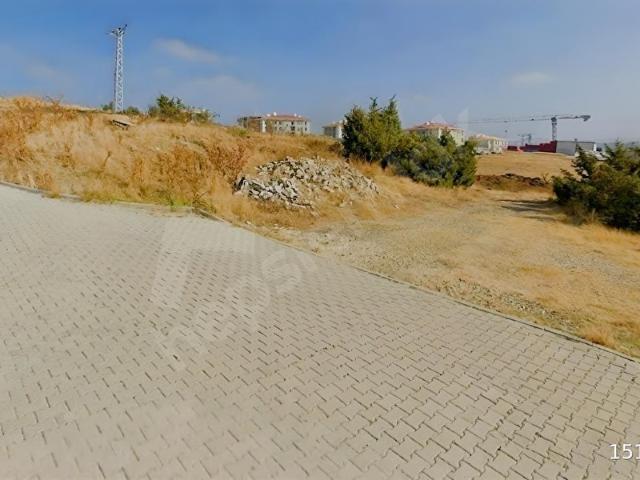 BURSA HARMANCIK DA TOKİ VE ÜNİVERSİTEYE KOMŞU İMARLİ ARSA 600M2