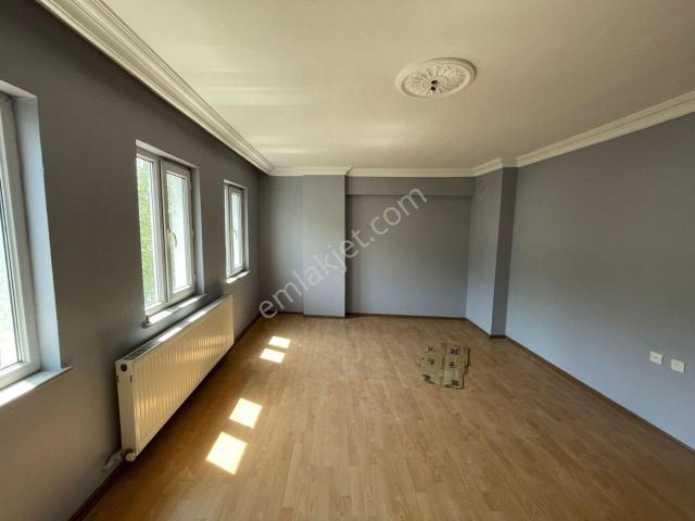Bursa Kılıç Tan İncirli Cadde Üstü 3+1 3.kat Satılık Daire 113m2