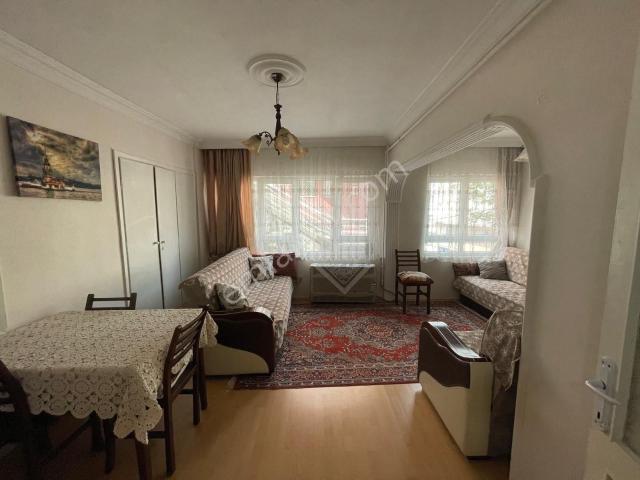 Bursa Kılıç Tan Setbaşı Karaağaç 1.katta 85m2 Satılık 2+1 Daire