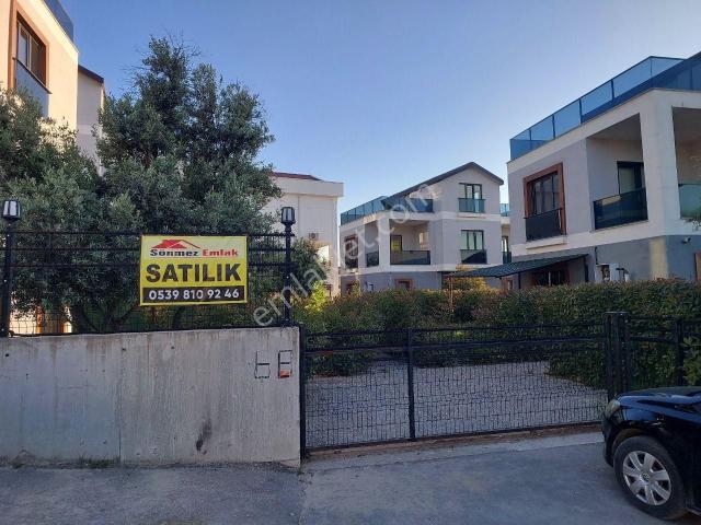 Bursa Nilüfer Demirci Mh.de Satılık Natamam Dörtkatlı Villa