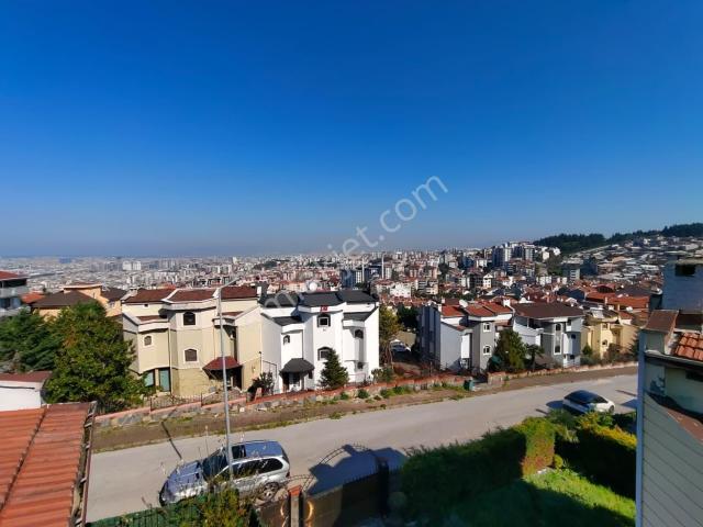 Bursa Nilüfer Gümüştepe'de Full Eşyalı Satılık 6+1 Villa