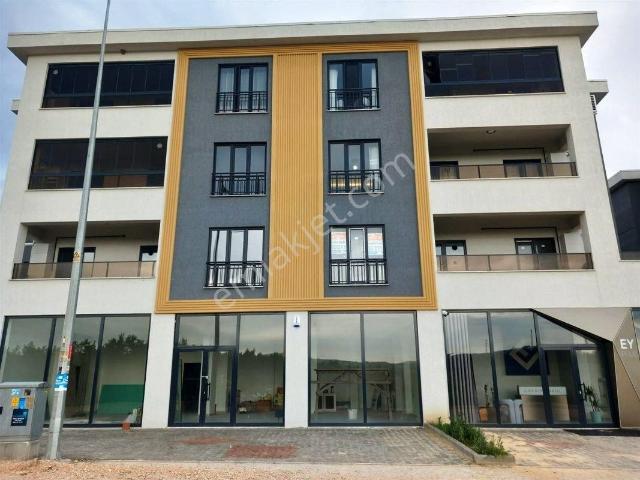 Bursa Nilüfer Yolçatı Mh. Acil Satılık 3+1 Sıfır Lüx Site İçi Daire 5.900.000 Tl