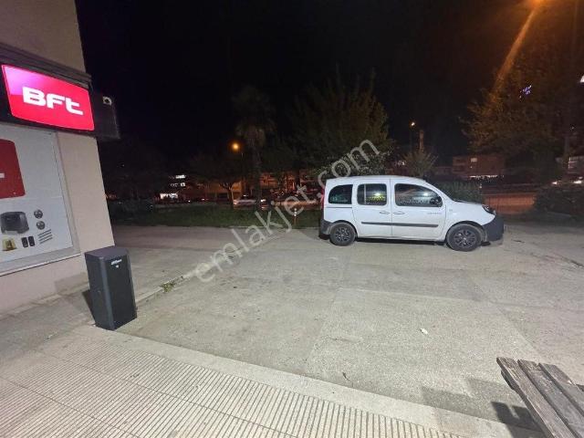 Bursa Osmangazi Kükürtlü Mudanya Cad. Satılık 89 M2 Caddeye Cephe Dükkan