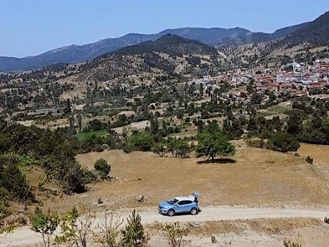 BURSA ORHANELİ GÖYNÜKBELEN'DE KÖYE YAKIN ARAZİ