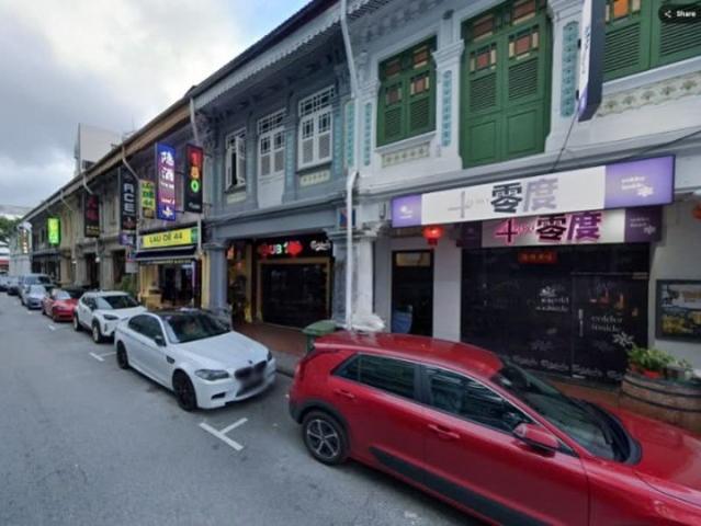 Busy Jalan Besar fnb | fitted up kitchen | Cheap rental Food & Beverage For Rent, $8,9991,301 sqft $6.92 psf