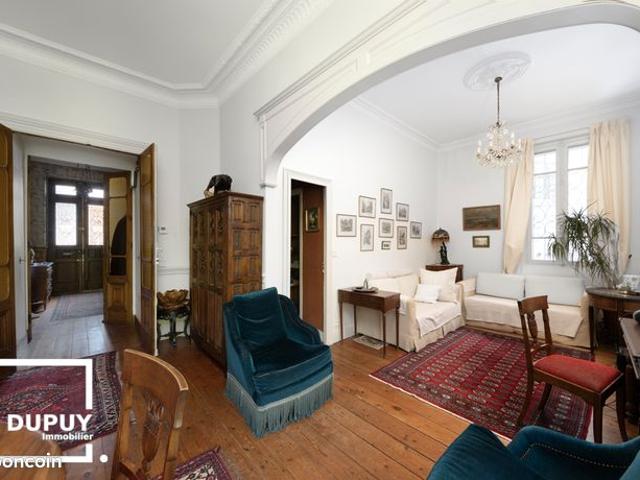 Busca Maison 8 pièces de 187 m² parcelle de 496 m²