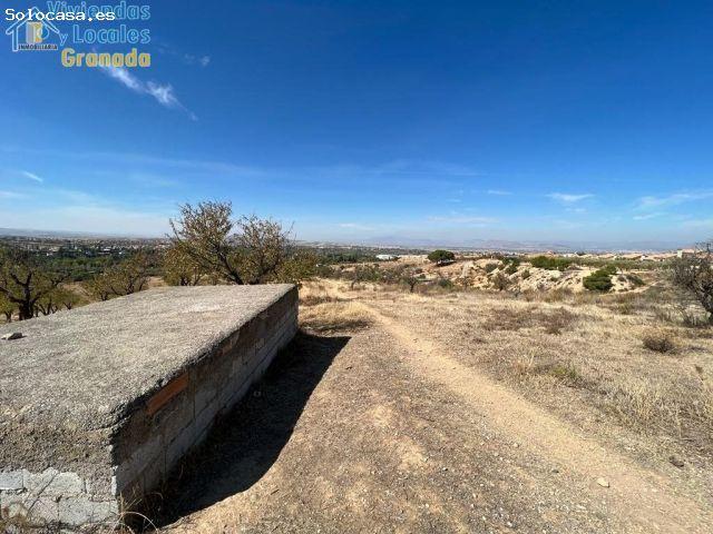 ¿Buscas un lugar de recreo a 15 min de Granada? Opción de luz, agua y mas. Lo tenemos en Gójar