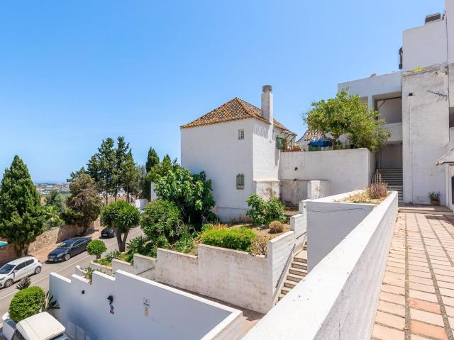 ¿Buscas una propiedad lista para disfrutar, que combine la t. 82m² Mijas