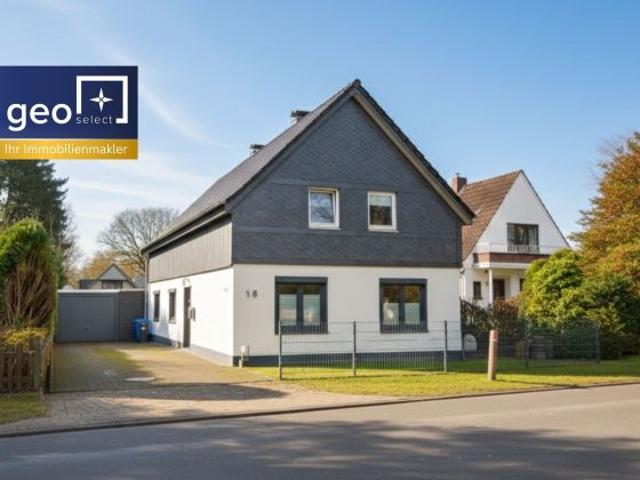 Buschhausen |freistehendes Einfamilienhaus auf großem Grundstück mit Ausbaupotential!