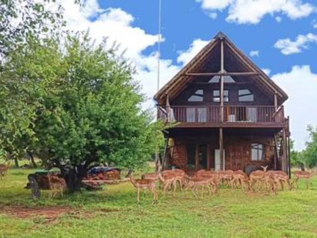 bushveld home in a secure conservati.