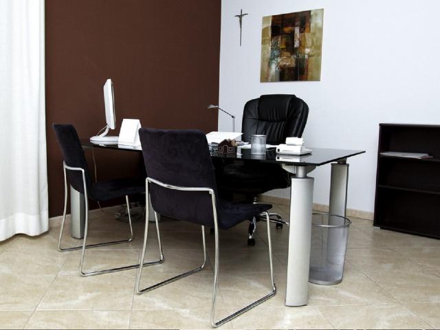 Business Center in Sicilia, Catania, with Meeting Rooms and Catering