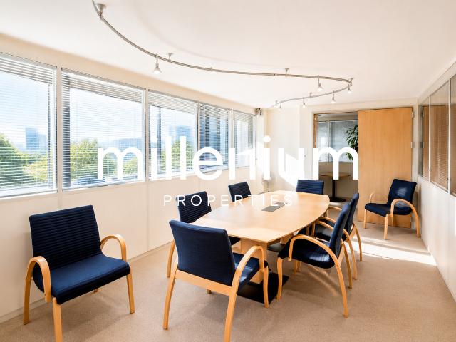 Business Center Premium – Exklusive Büros mit Seeblick