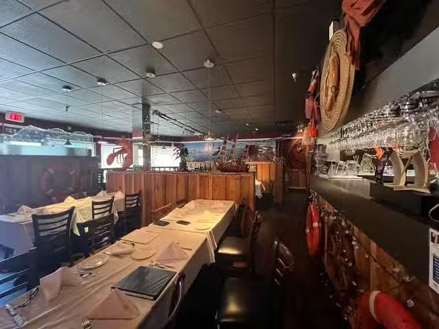 Business for sale in Vancouver, Vancouver East, 1485 Kingsway.