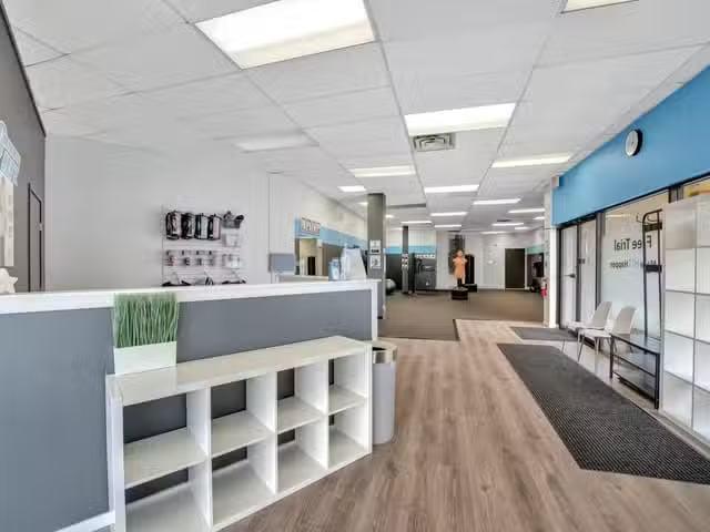 Business for sale in Vancouver, Vancouver East, 1675 Kingsway.