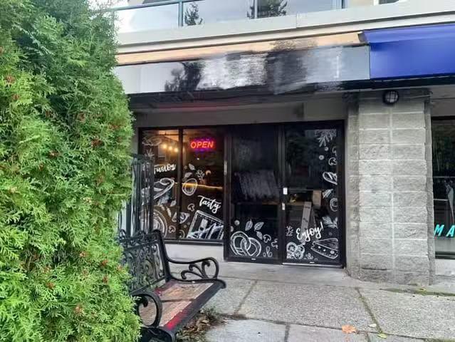 Business for sale in Vancouver, Vancouver West, 2209 W 1st Ave.
