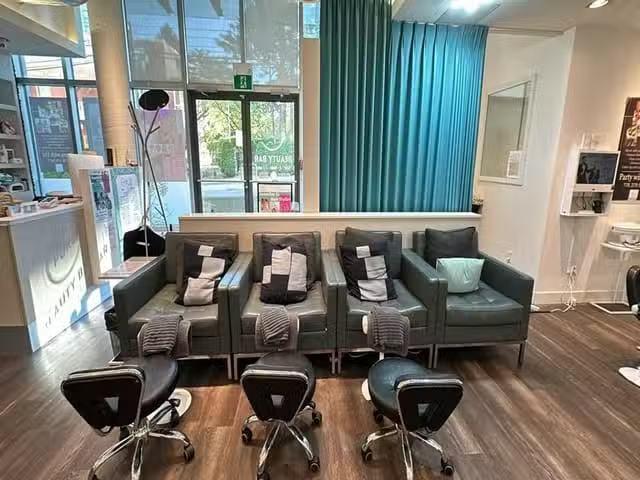 Business for sale in Vancouver, Vancouver West, 8408 Cambie St.