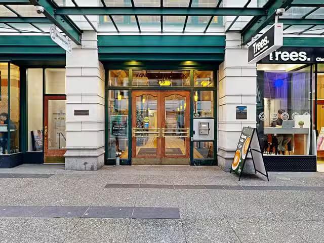 Business for sale in Vancouver, Vancouver West, 918 736 Granvi.