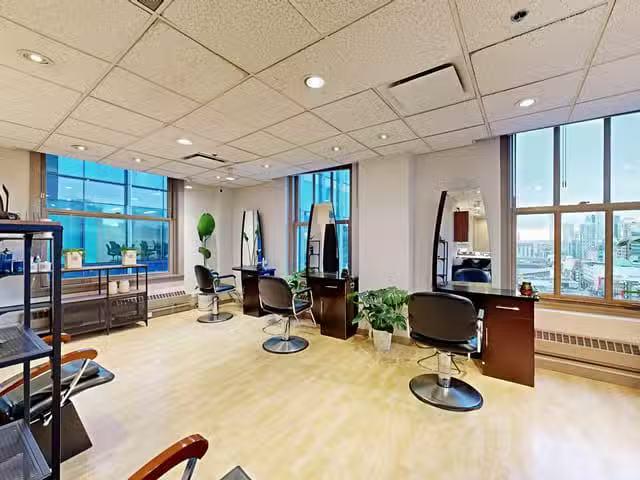 Business for sale in Vancouver, Vancouver West, 918 736 Granvi.