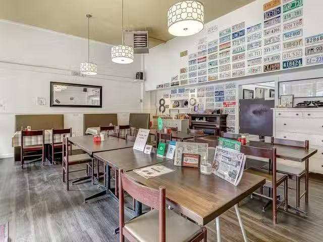 Business for sale in White Rock, South Surrey White Rock, 1490.