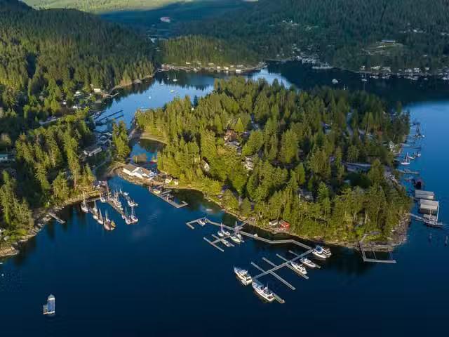 Business for sale in Garden Bay, Sunshine Coast, 5065 Panorama.
