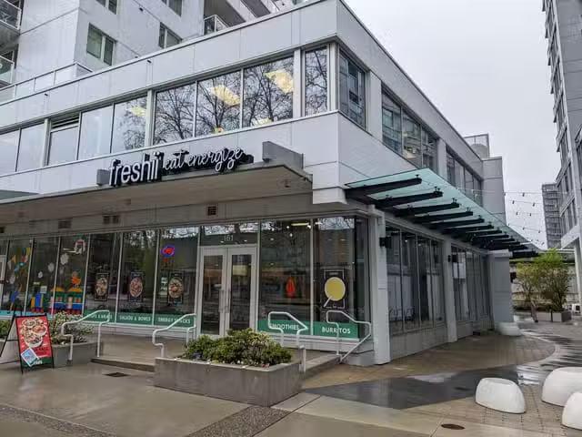 Business for sale in North Vancouver, North Vancouver, 161 15.